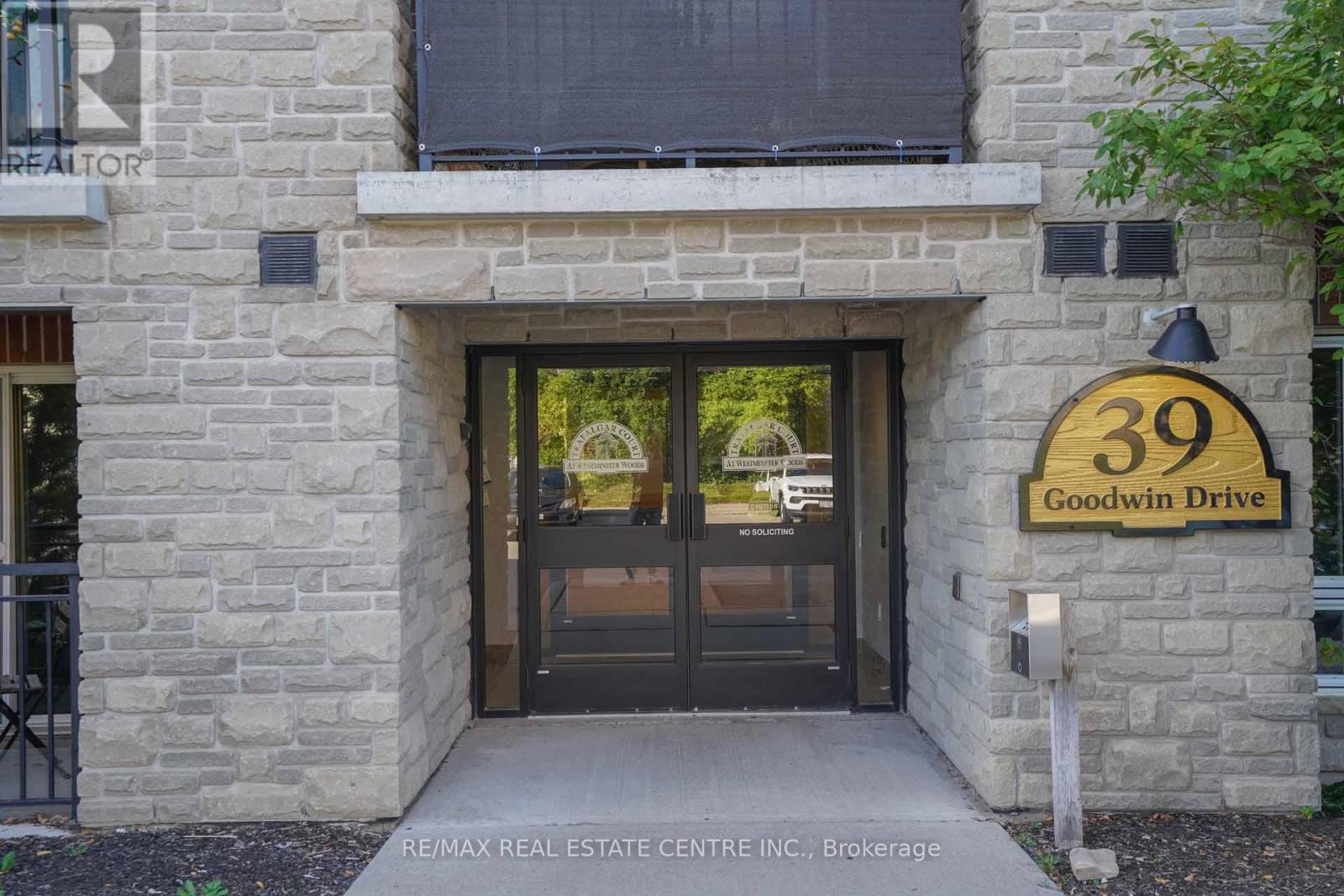 106 - 39 Goodwin Drive, Guelph, Ontario  N1L 0E5 - Photo 4 - X12374867