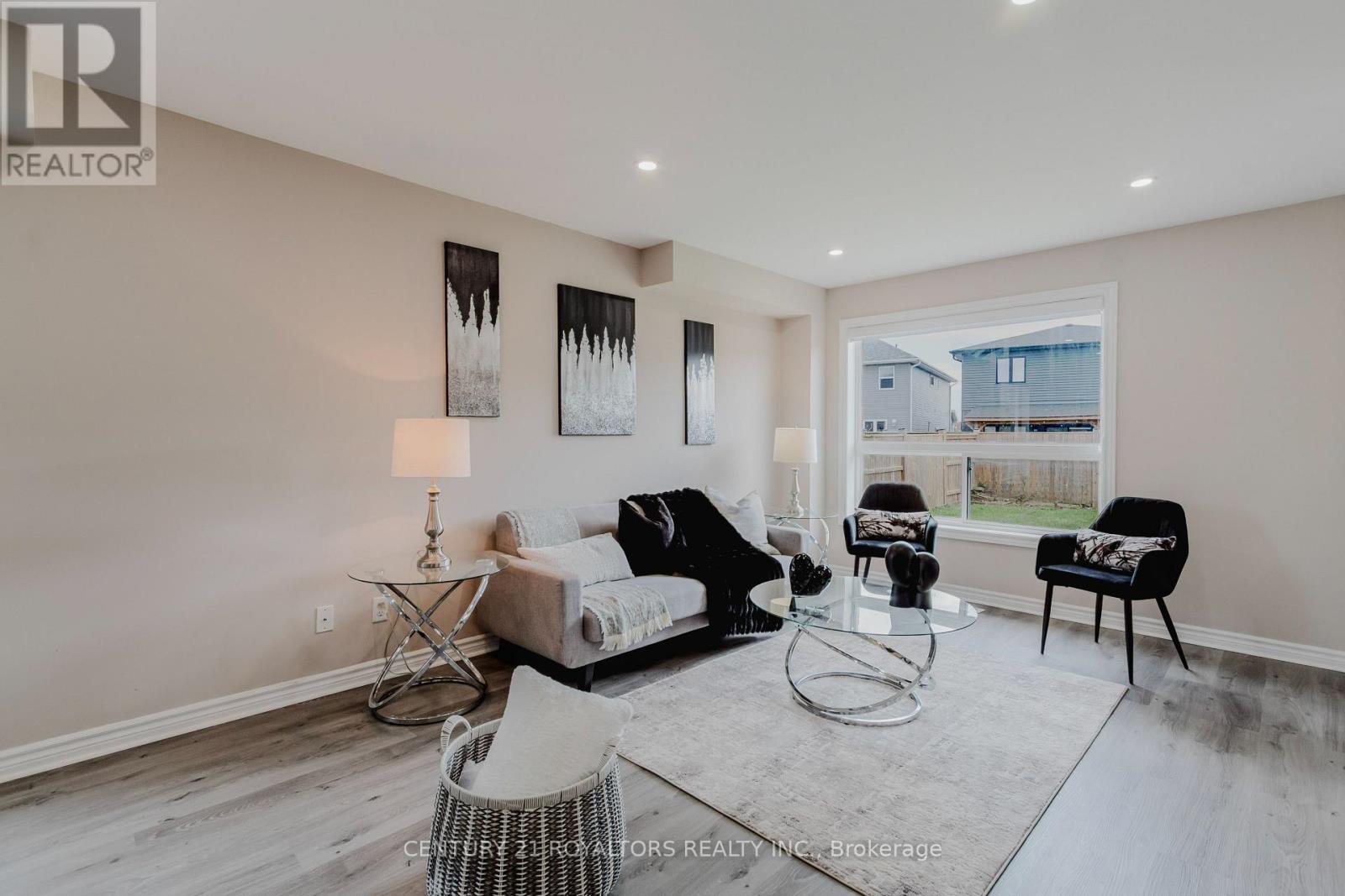 1308 Lawson Road, London North, Ontario  N6G 0G8 - Photo 7 - X12374877