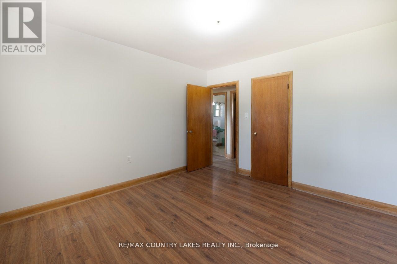 895 Highway 7 Road, Kawartha Lakes, Ontario  K0M 2M0 - Photo 12 - X12374900