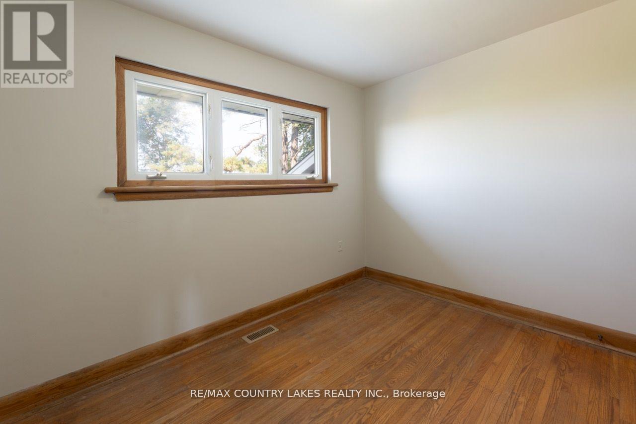 895 Highway 7 Road, Kawartha Lakes, Ontario  K0M 2M0 - Photo 13 - X12374900