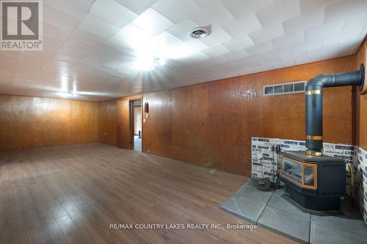 895 Highway 7 Road, Kawartha Lakes, Ontario  K0M 2M0 - Photo 19 - X12374900