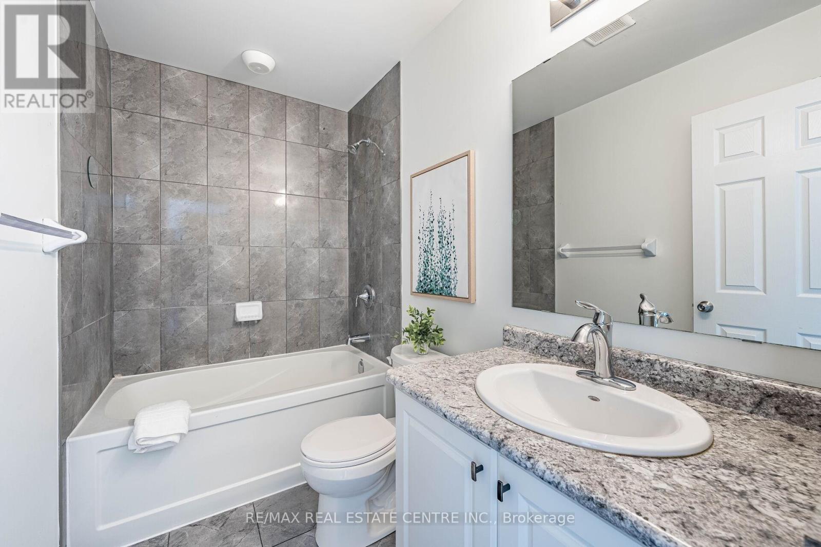 99 - 135 Hardcastle Drive, Cambridge, Ontario  N1S 0B4 - Photo 30 - X12374936