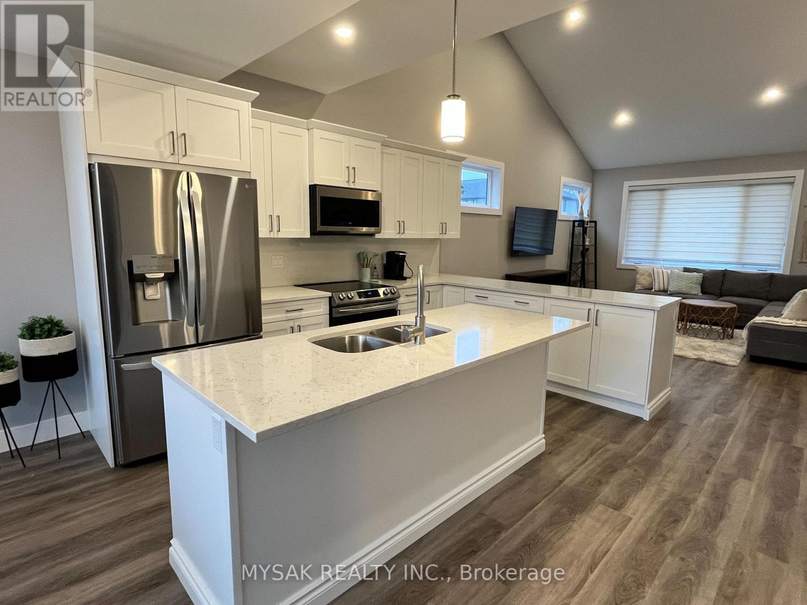 28 Rabbit Road, Brighton, Ontario  K0K 1H0 - Photo 13 - X12374941