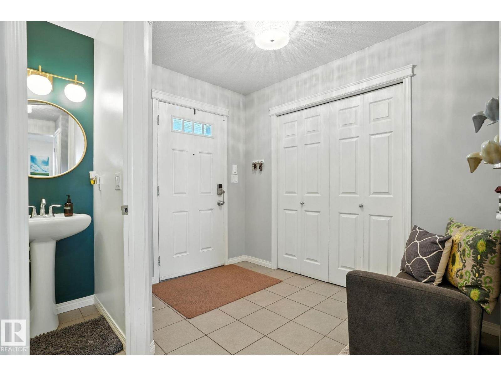 5226 20 Av Sw, Edmonton, Alberta  T6X 1V6 - Photo 3 - E4455672