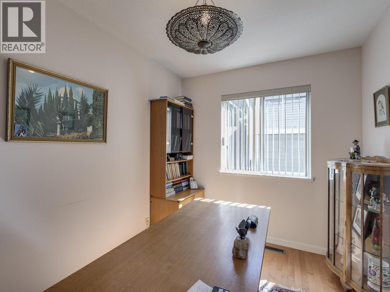 5755 Nancy Greene Way, North Vancouver, British Columbia  V7R 4W4 - Photo 32 - R3042038