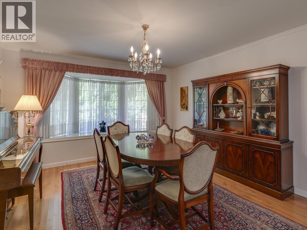 5755 Nancy Greene Way, North Vancouver, British Columbia  V7R 4W4 - Photo 4 - R3042038