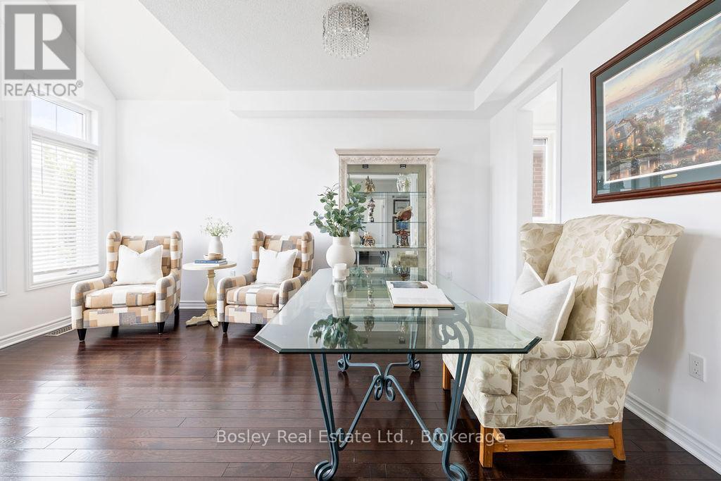 25 Mclean Avenue, Collingwood, Ontario L9Y 3V2 - Photo 10 - S12371410