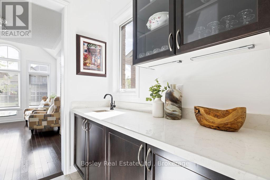 25 Mclean Avenue, Collingwood, Ontario L9Y 3V2 - Photo 18 - S12371410