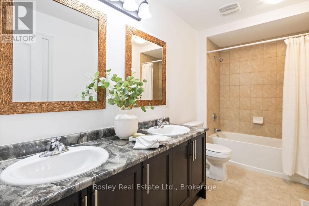 25 Mclean Avenue, Collingwood, Ontario L9Y 3V2 - Photo 36 - S12371410