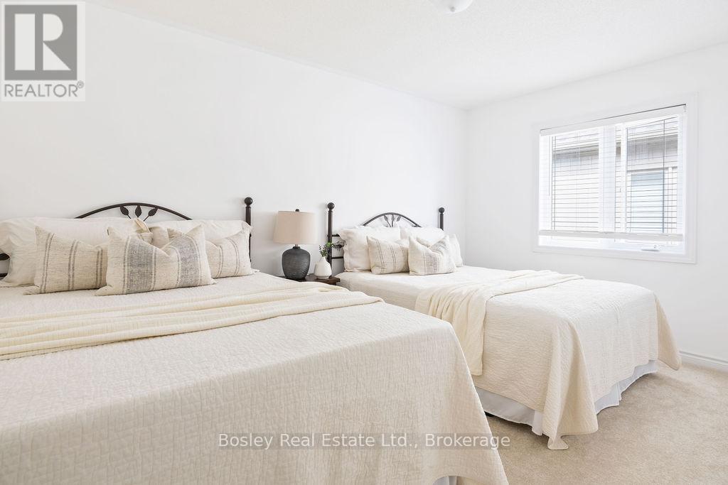 25 Mclean Avenue, Collingwood, Ontario L9Y 3V2 - Photo 34 - S12371410