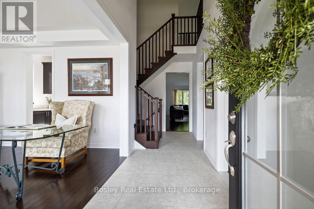 25 Mclean Avenue, Collingwood, Ontario L9Y 3V2 - Photo 9 - S12371410