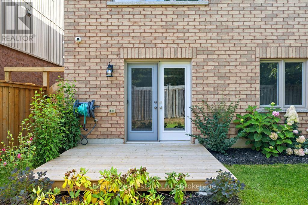 25 Mclean Avenue, Collingwood, Ontario L9Y 3V2 - Photo 42 - S12371410