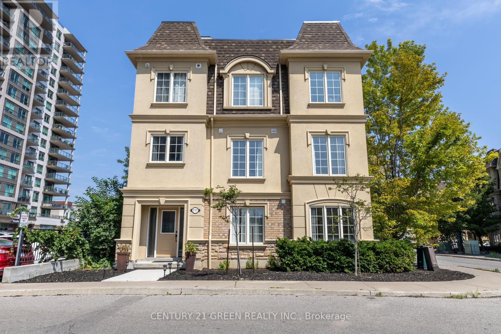 111 - 1250 ST. MARTINS DRIVE, Pickering, Ontario