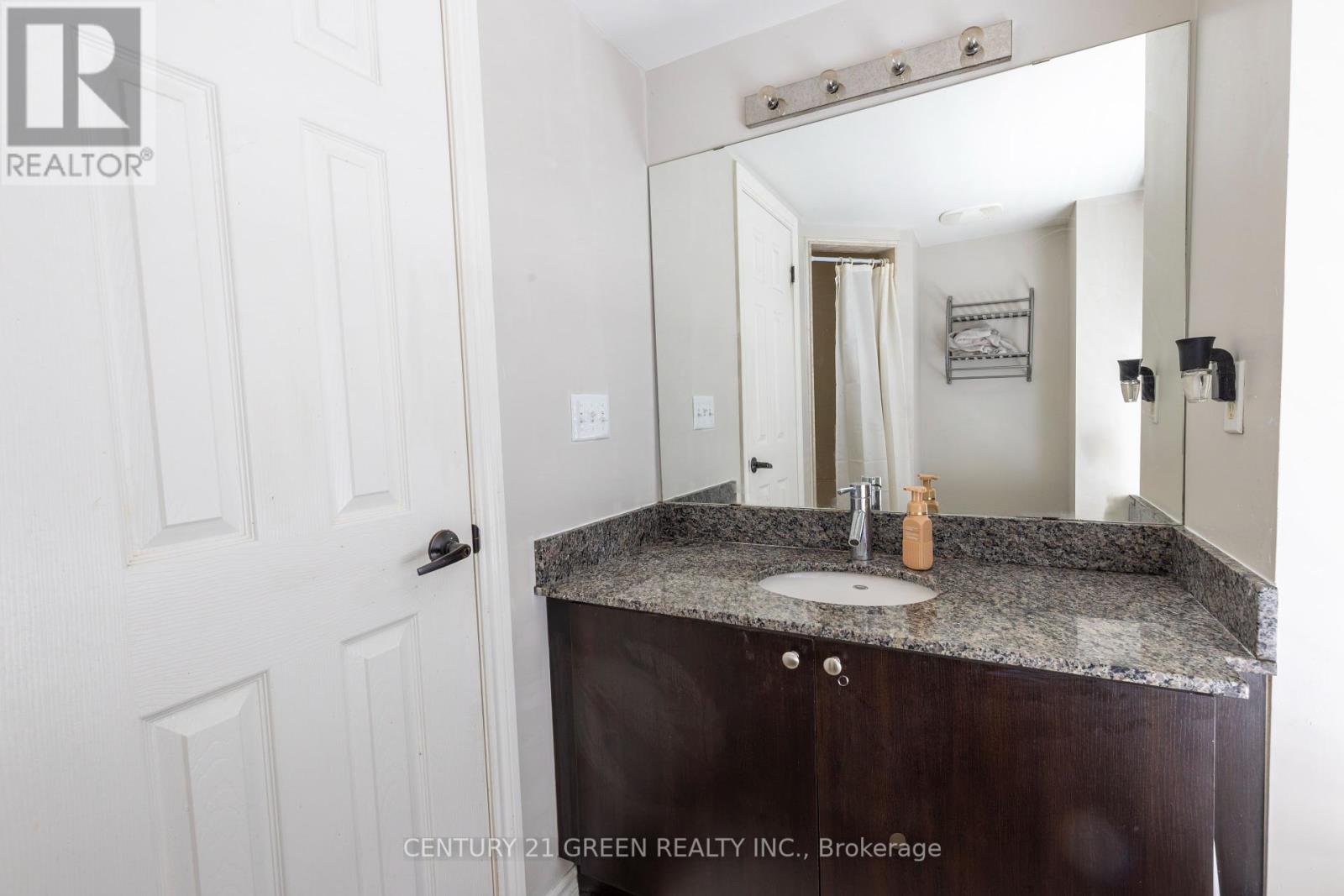 111 - 1250 St. Martins Drive, Pickering, Ontario  L1W 0A2 - Photo 14 - E12375028