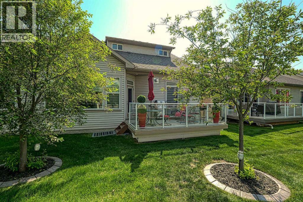 223 Sunset Square, Cochrane, Alberta  T4C 0H3 - Photo 37 - A2252718