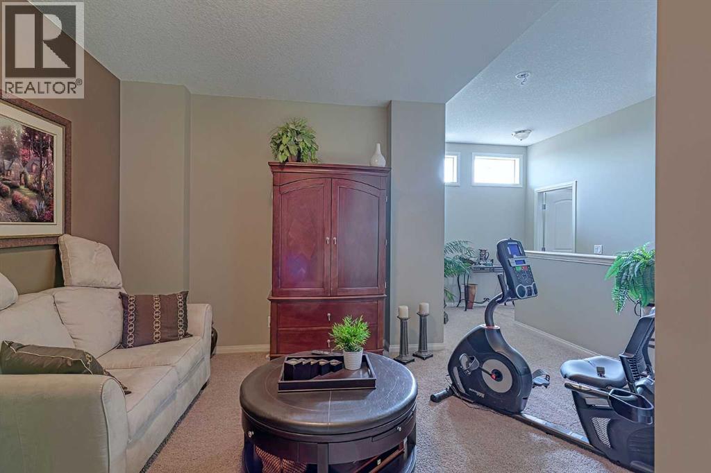 223 Sunset Square, Cochrane, Alberta  T4C 0H3 - Photo 28 - A2252718