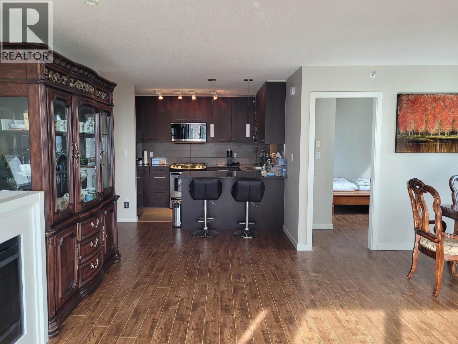 1703 2979 Glen Drive, Coquitlam, British Columbia  V3B 0B2 - Photo 3 - R3041764