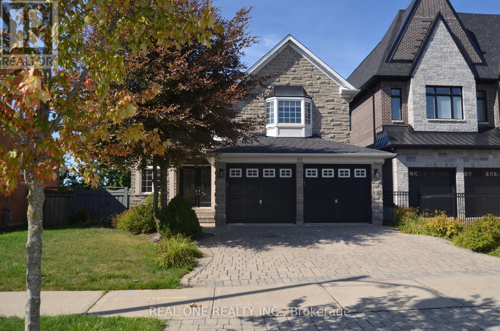 83 TOWNWOOD DRIVE, Richmond Hill, Ontario