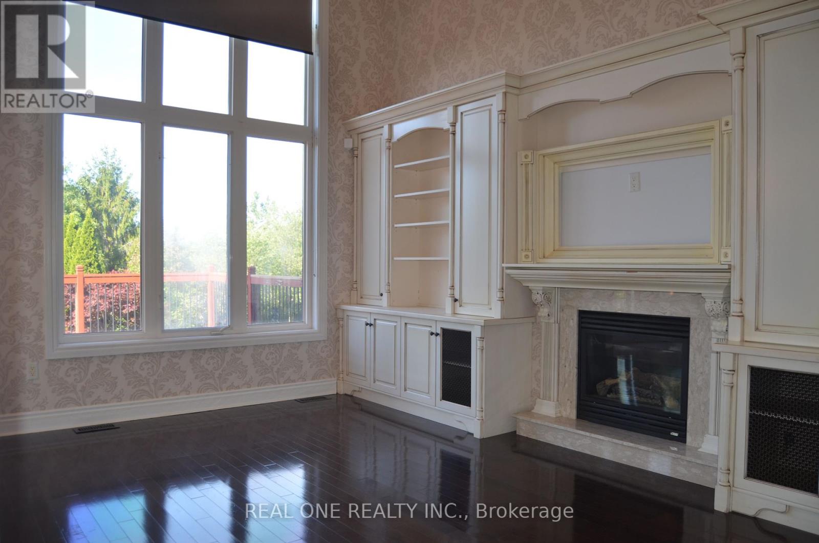 83 Townwood Drive, Richmond Hill, Ontario  L4E 4T2 - Photo 14 - N12374972