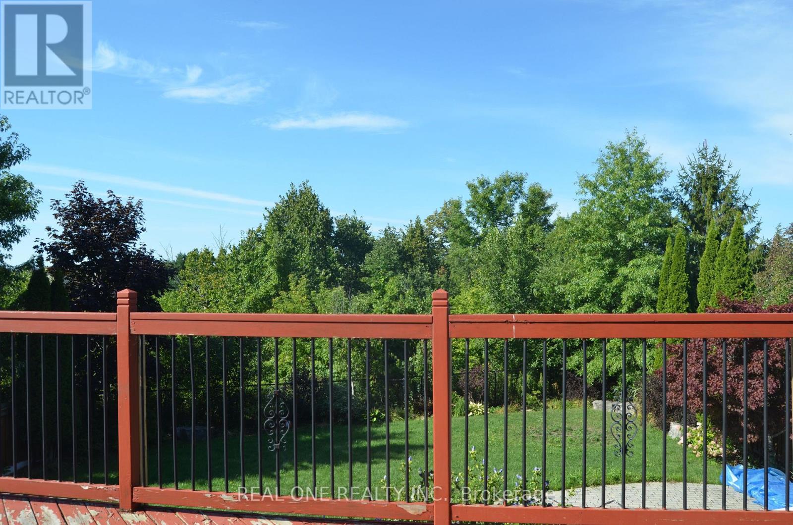 83 Townwood Drive, Richmond Hill, Ontario  L4E 4T2 - Photo 19 - N12374972