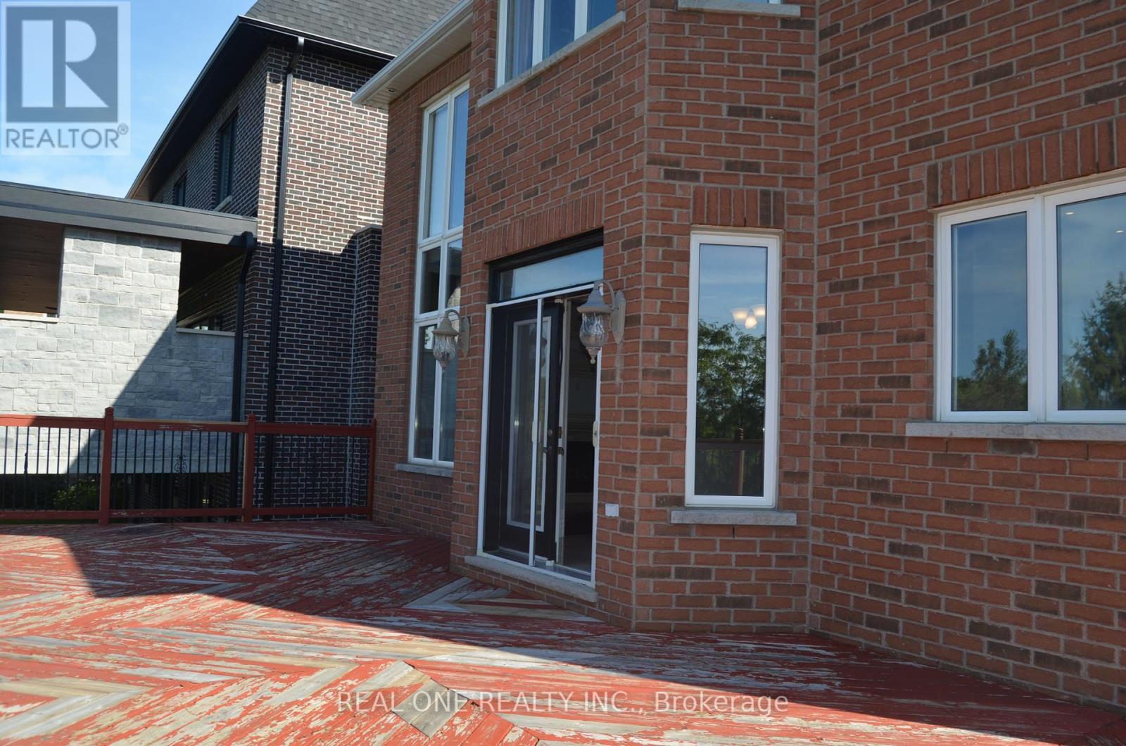 83 Townwood Drive, Richmond Hill, Ontario  L4E 4T2 - Photo 20 - N12374972