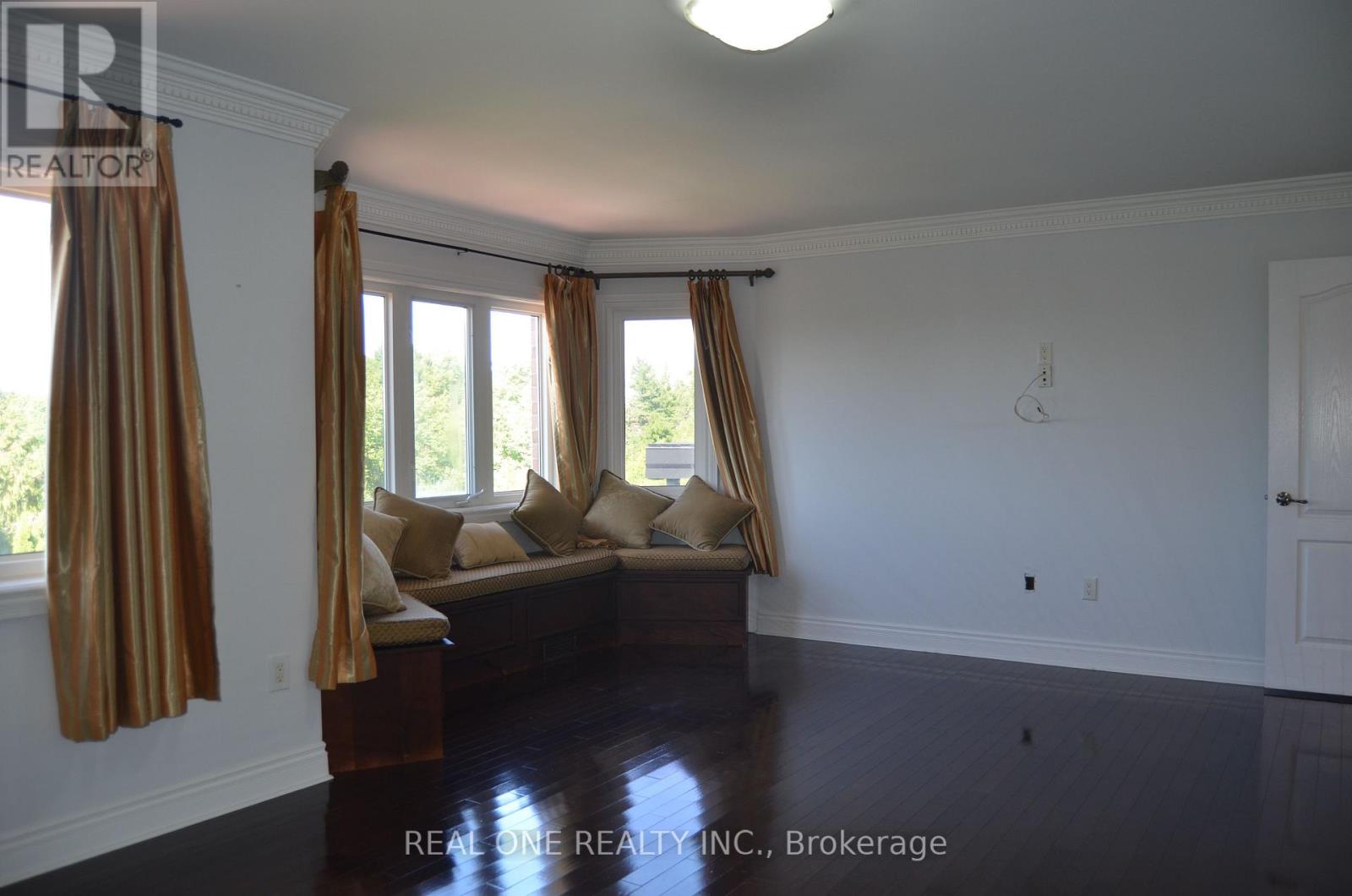 83 Townwood Drive, Richmond Hill, Ontario  L4E 4T2 - Photo 26 - N12374972