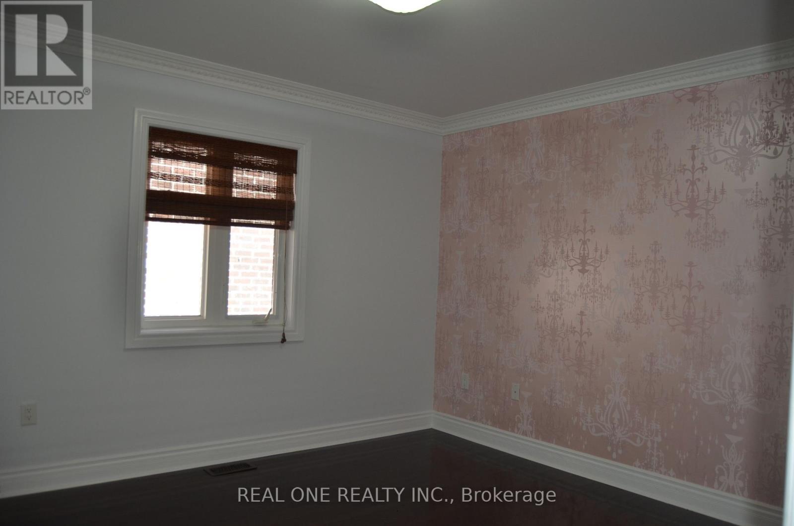 83 Townwood Drive, Richmond Hill, Ontario  L4E 4T2 - Photo 33 - N12374972