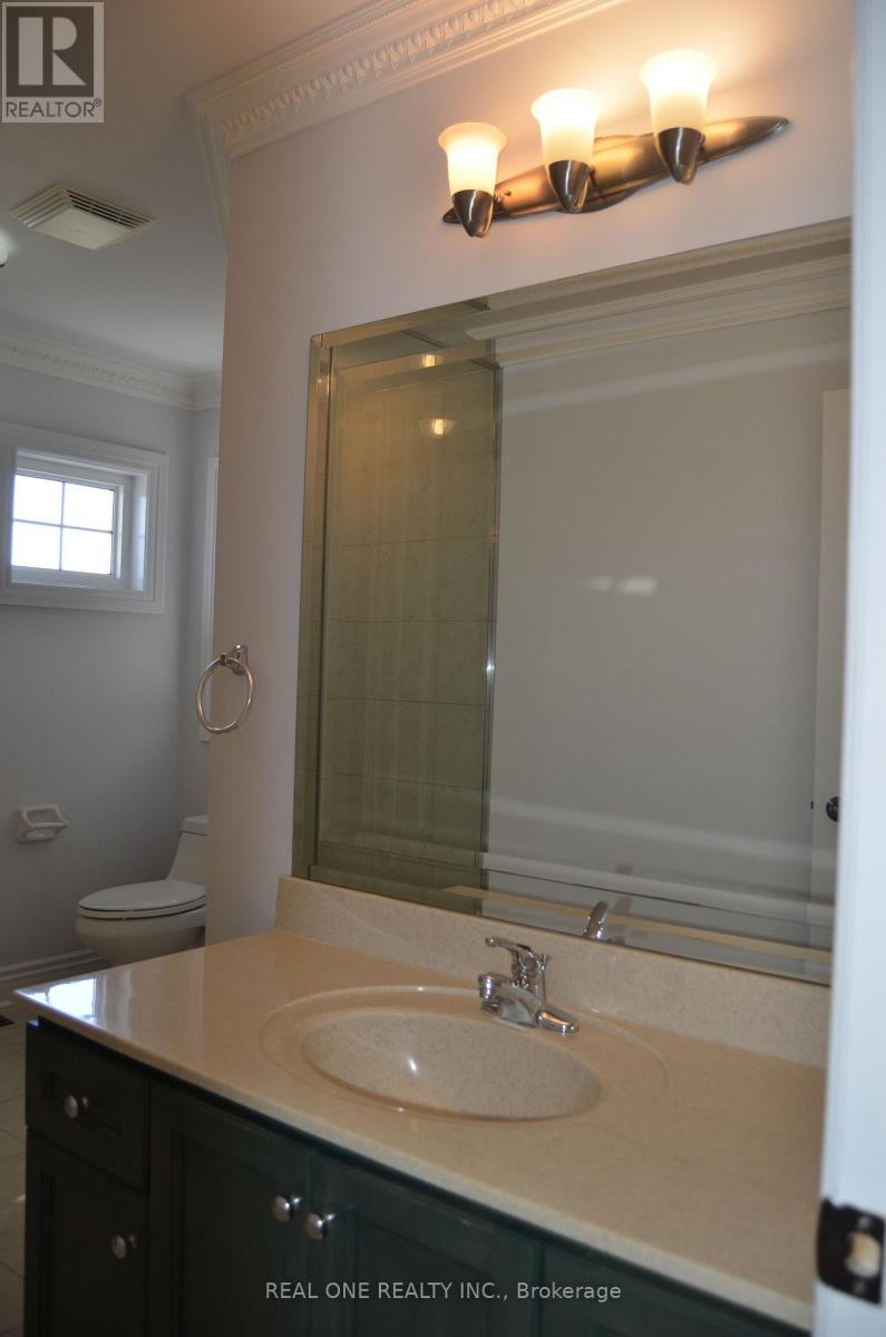 83 Townwood Drive, Richmond Hill, Ontario  L4E 4T2 - Photo 36 - N12374972