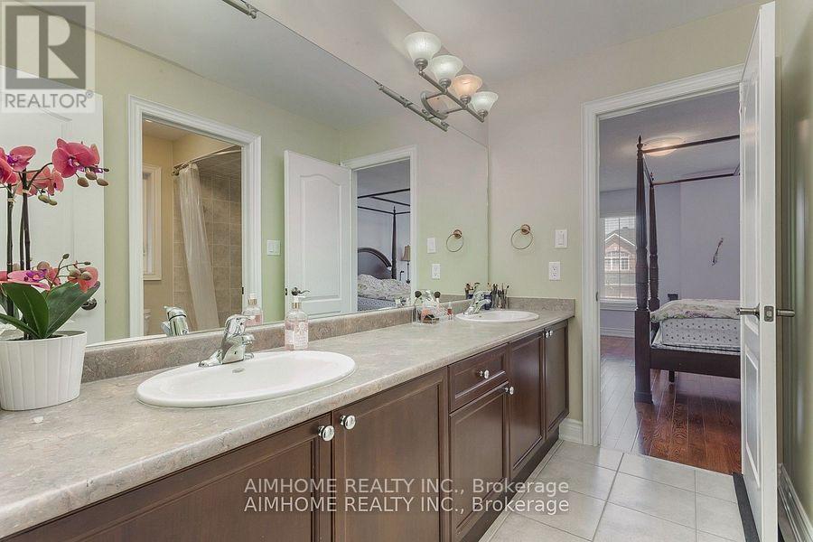 107 Monkhouse Road, Markham, Ontario  L6E 2A6 - Photo 28 - N12375064