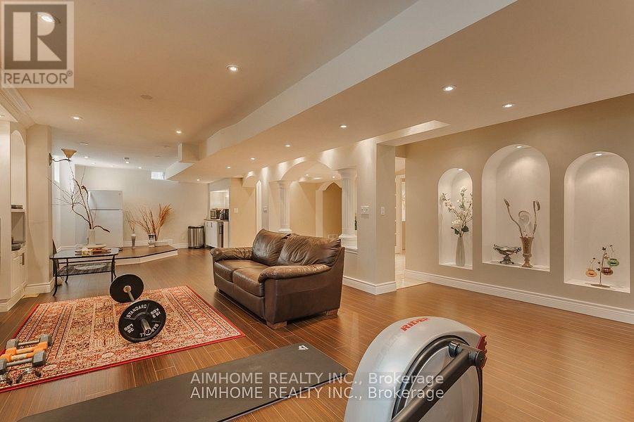 107 Monkhouse Road, Markham, Ontario  L6E 2A6 - Photo 4 - N12375064