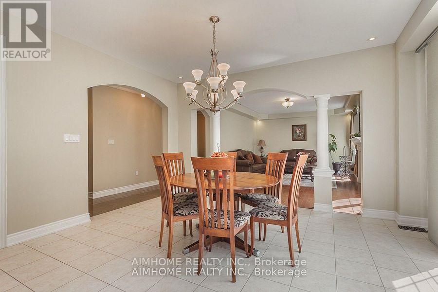 107 Monkhouse Road, Markham, Ontario  L6E 2A6 - Photo 6 - N12375064
