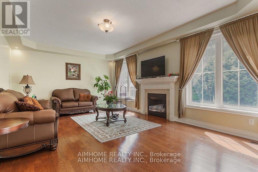 107 Monkhouse Road, Markham, Ontario  L6E 2A6 - Photo 7 - N12375064