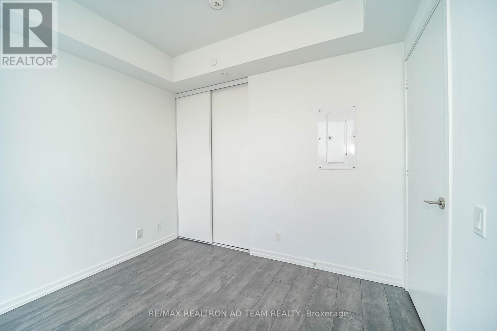 1901 - 1000 Portage Parkway, Vaughan, Ontario  L4K 0L1 - Photo 14 - N12375085