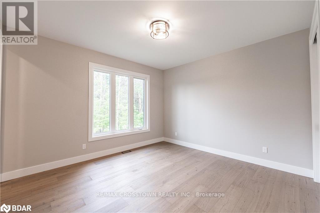 32 Alpine Way, Oro-Medonte (Horseshoe Valley), Ontario  L0L 2L0 - Photo 20 - S12375066