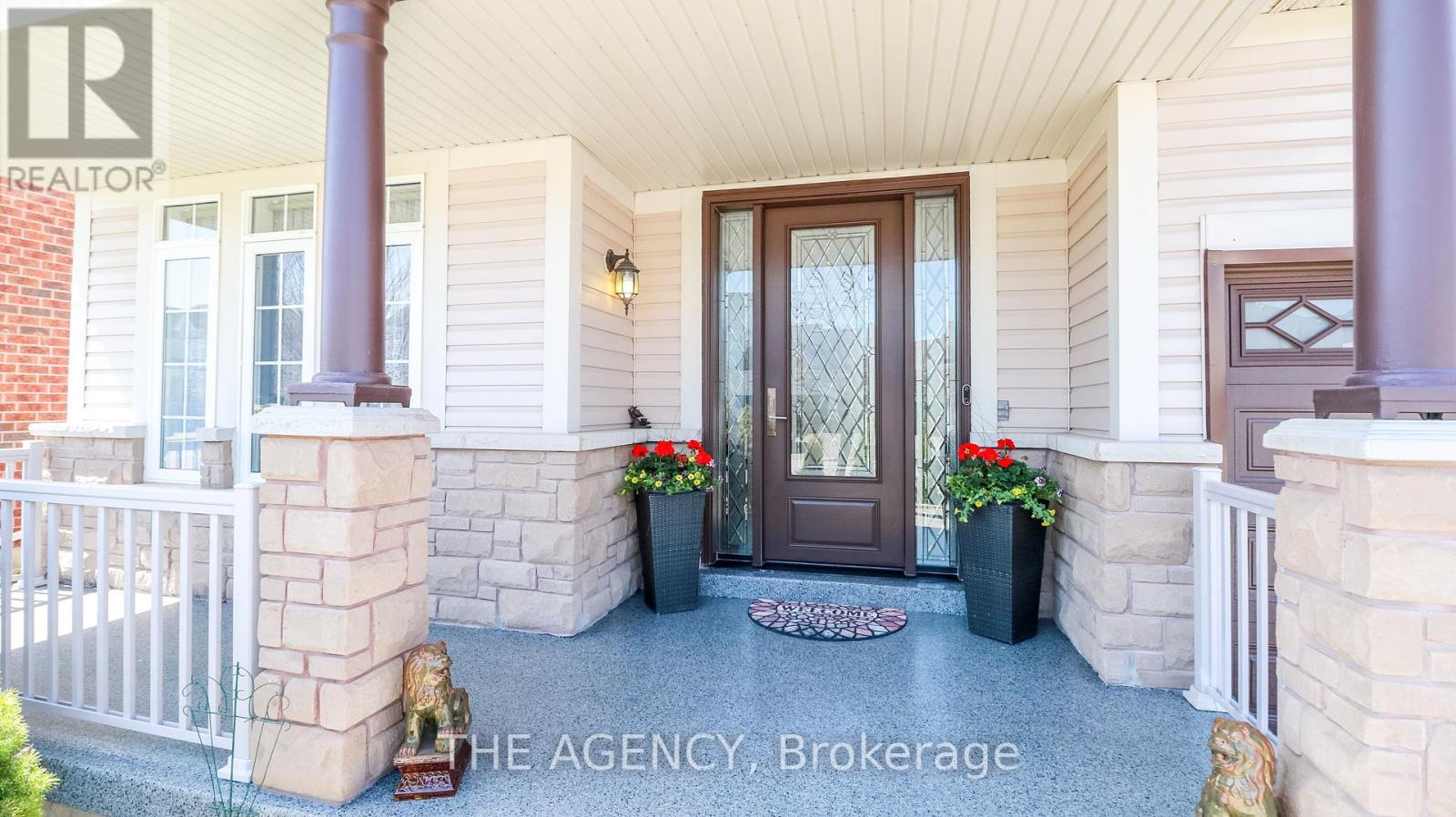 26 Regalia Way, Barrie, Ontario  L4M 7H7 - Photo 2 - S12375091