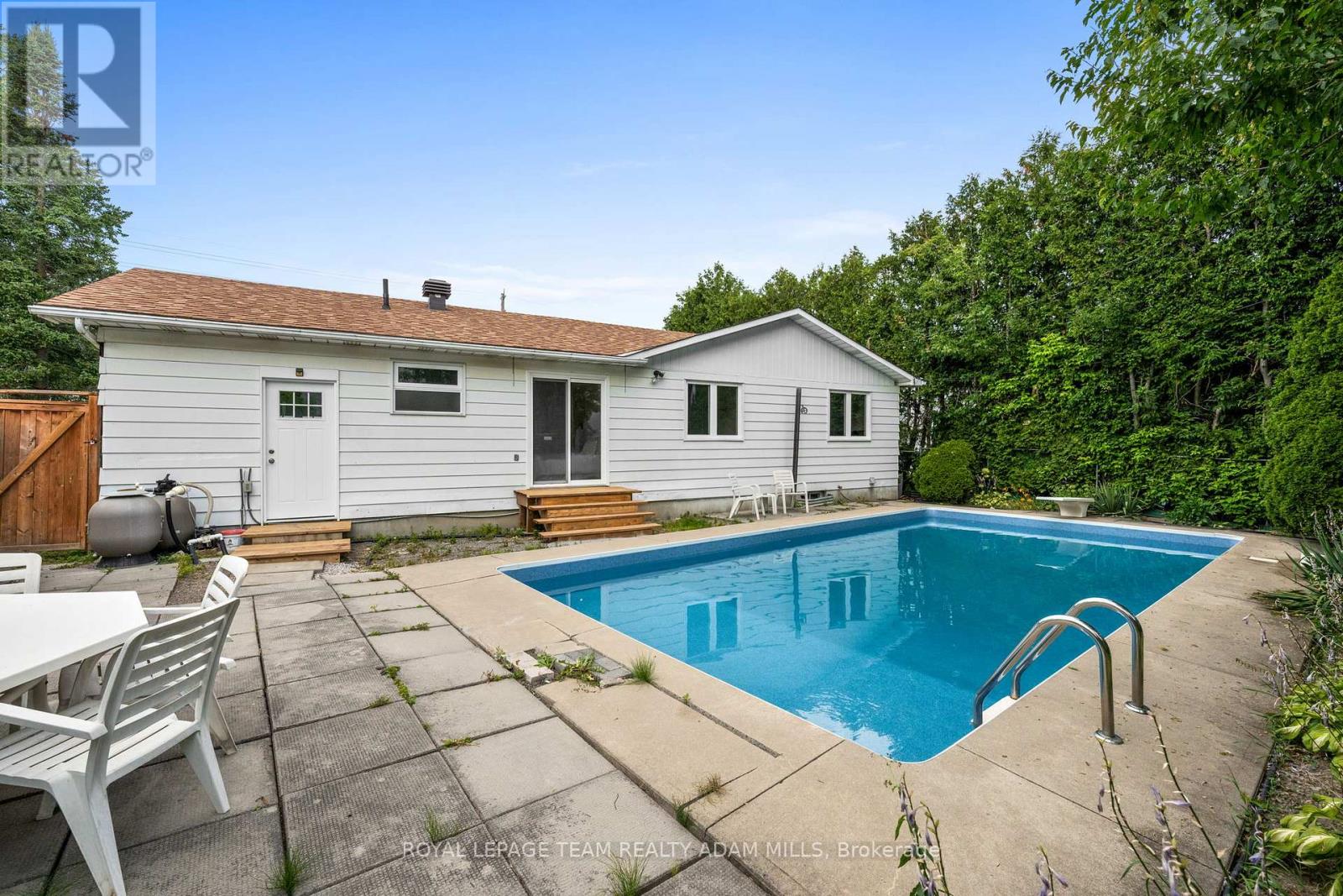 968 Walkley Road, Ottawa, Ontario  K1V 6R3 - Photo 33 - X12375194