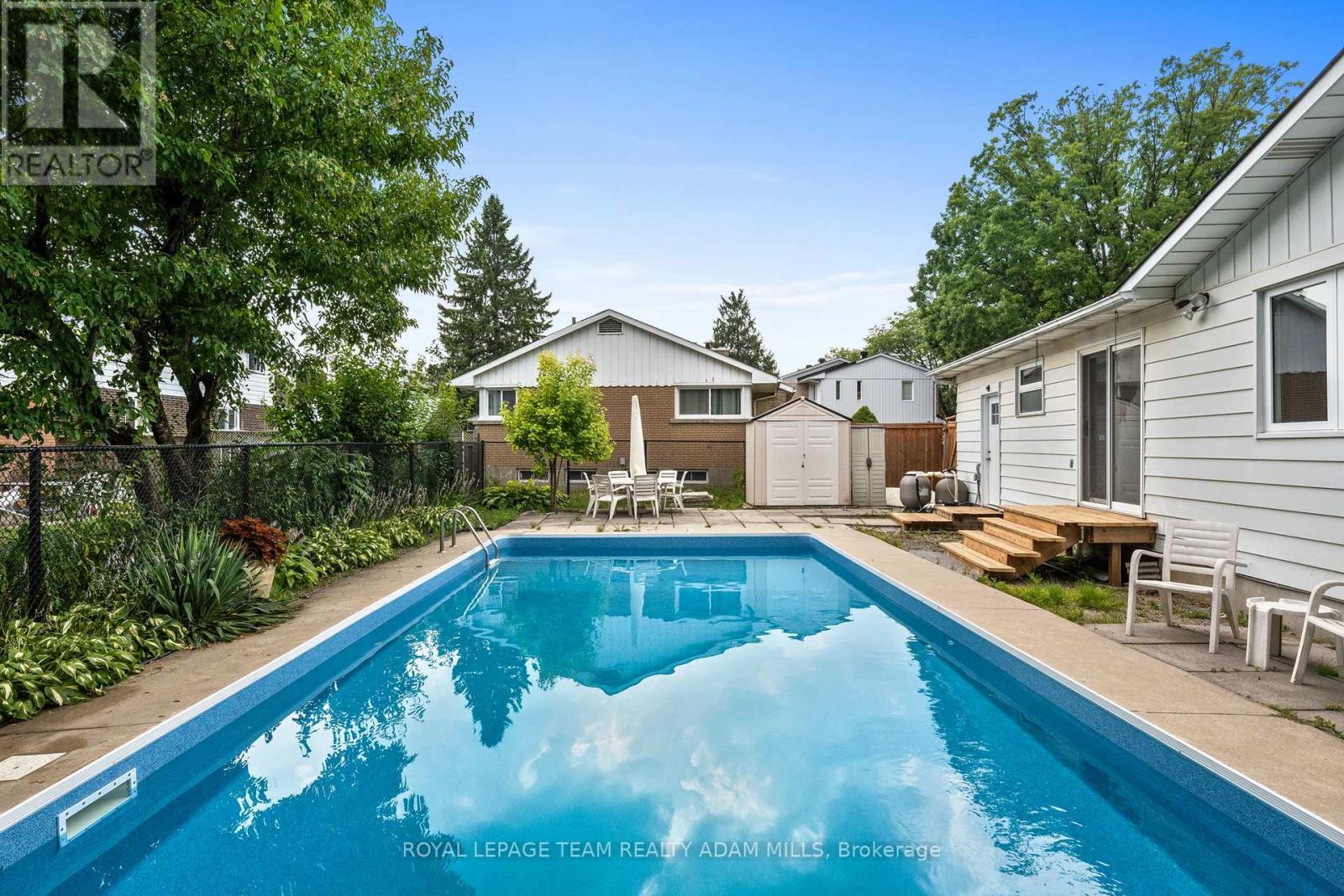 968 Walkley Road, Ottawa, Ontario  K1V 6R3 - Photo 37 - X12375194