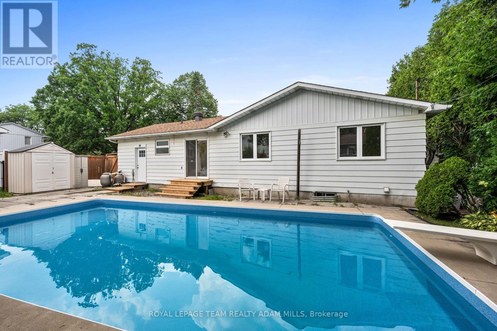 968 Walkley Road, Ottawa, Ontario  K1V 6R3 - Photo 38 - X12375194