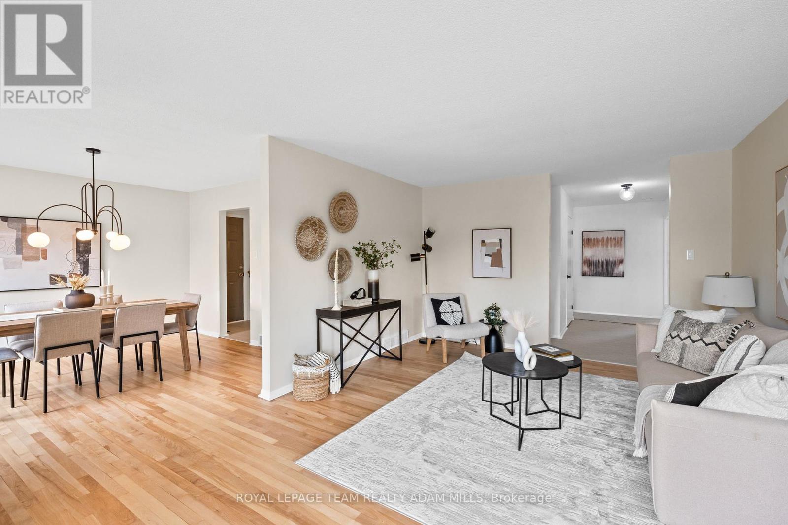 968 Walkley Road, Ottawa, Ontario  K1V 6R3 - Photo 8 - X12375194
