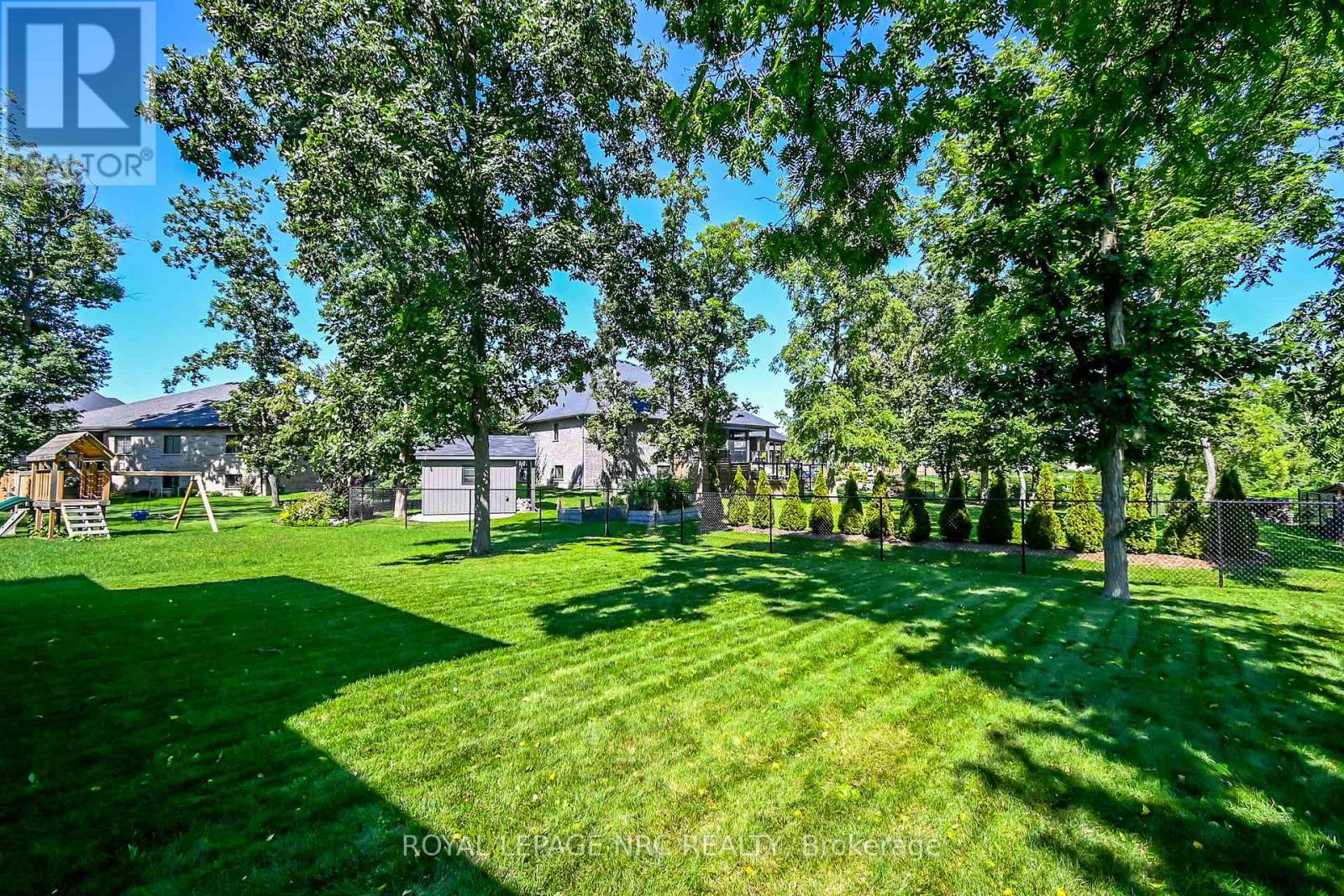 713 Clarence Street, Port Colborne, Ontario  L3K 6B8 - Photo 41 - X12375176