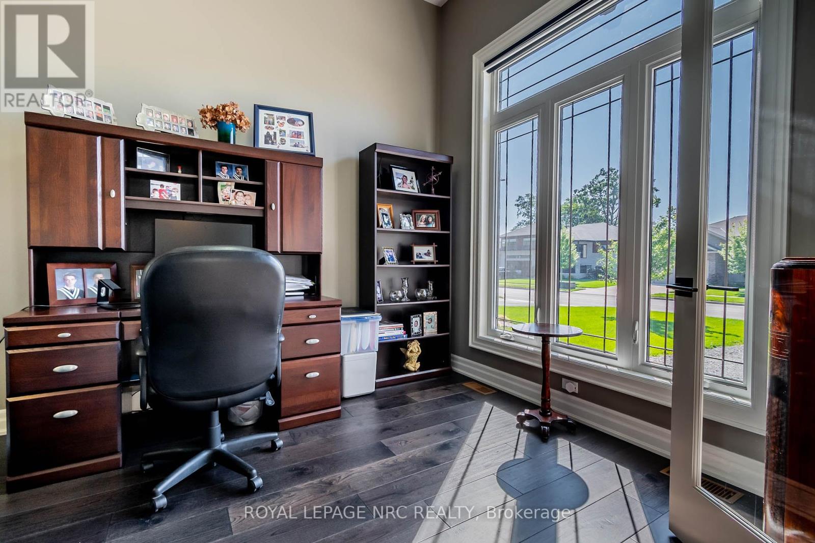 713 Clarence Street, Port Colborne, Ontario  L3K 6B8 - Photo 5 - X12375176