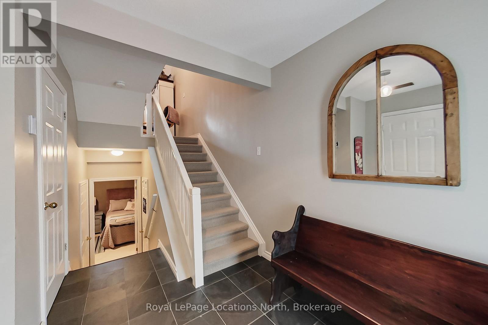 6 - 6 Port Road, Collingwood, Ontario L9Y 5C8 - Photo 3 - S12375119