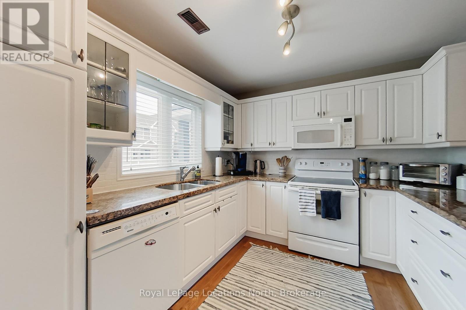 6 - 6 Port Road, Collingwood, Ontario L9Y 5C8 - Photo 9 - S12375119