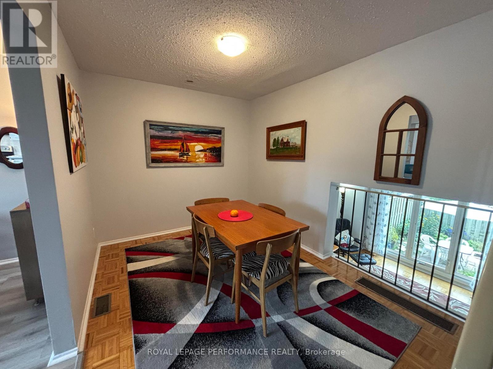 302 Salter Crescent, Ottawa, Ontario  K2K 1Z3 - Photo 16 - X12364882