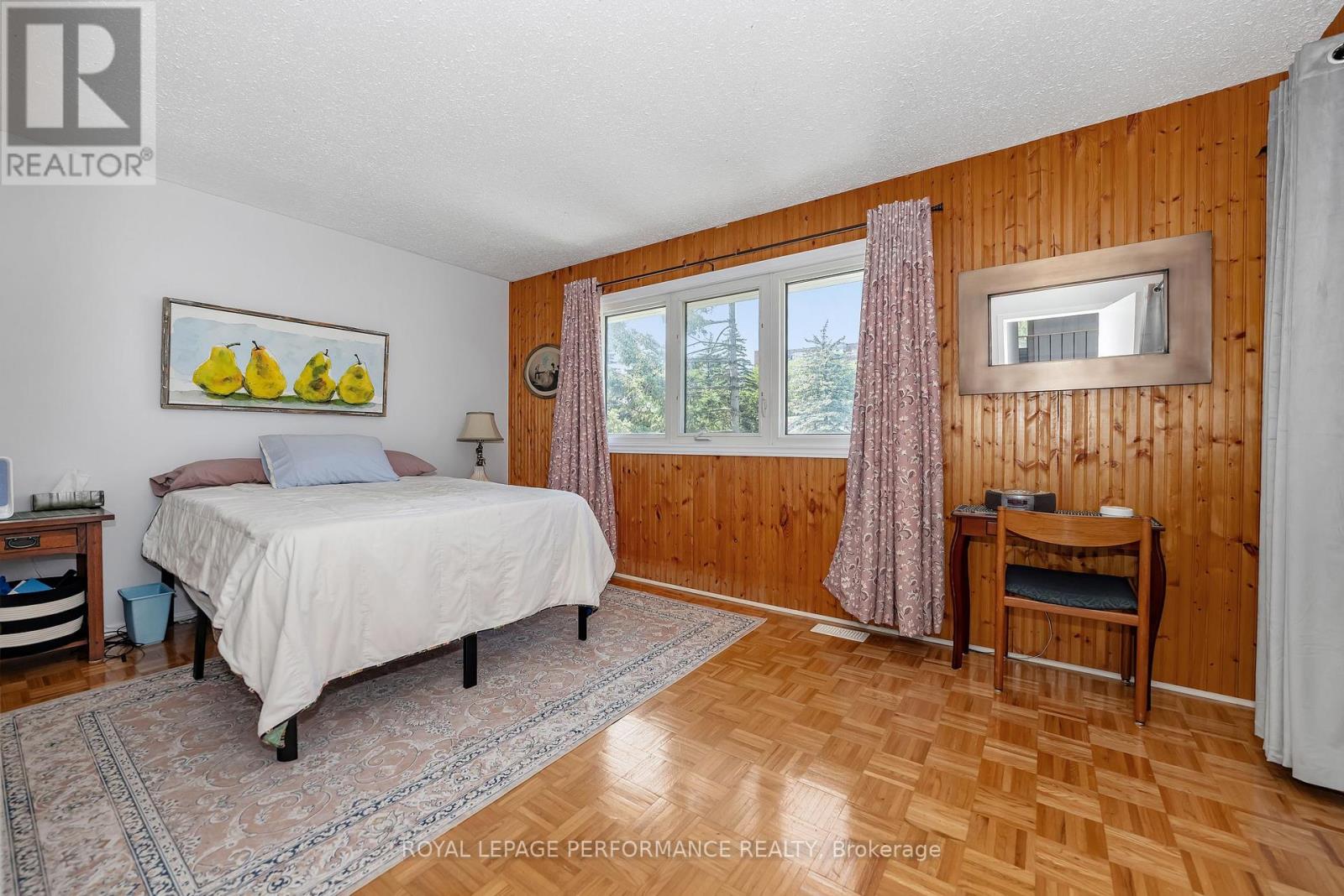 302 Salter Crescent, Ottawa, Ontario  K2K 1Z3 - Photo 17 - X12364882