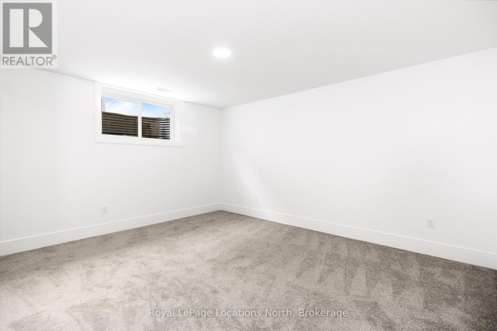 113 Emerson Way, West Grey, Ontario  N0G 1R0 - Photo 33 - X12375160