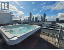 611 707 COMO LAKE AVENUE, Coquitlam, British Columbia