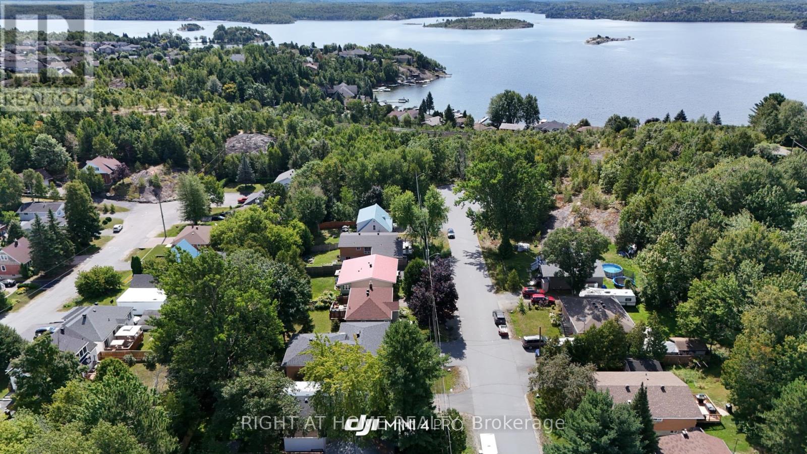 Property at 36 AVALON ROAD image 3