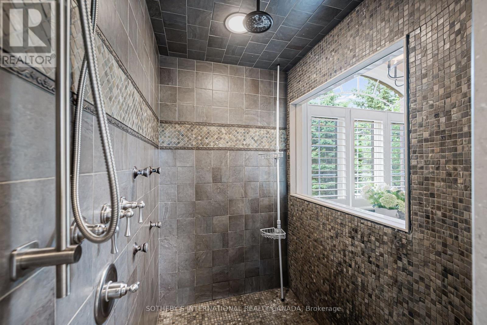 111 John Bricker Road, Cambridge, Ontario  N3H 4R8 - Photo 23 - X12375006
