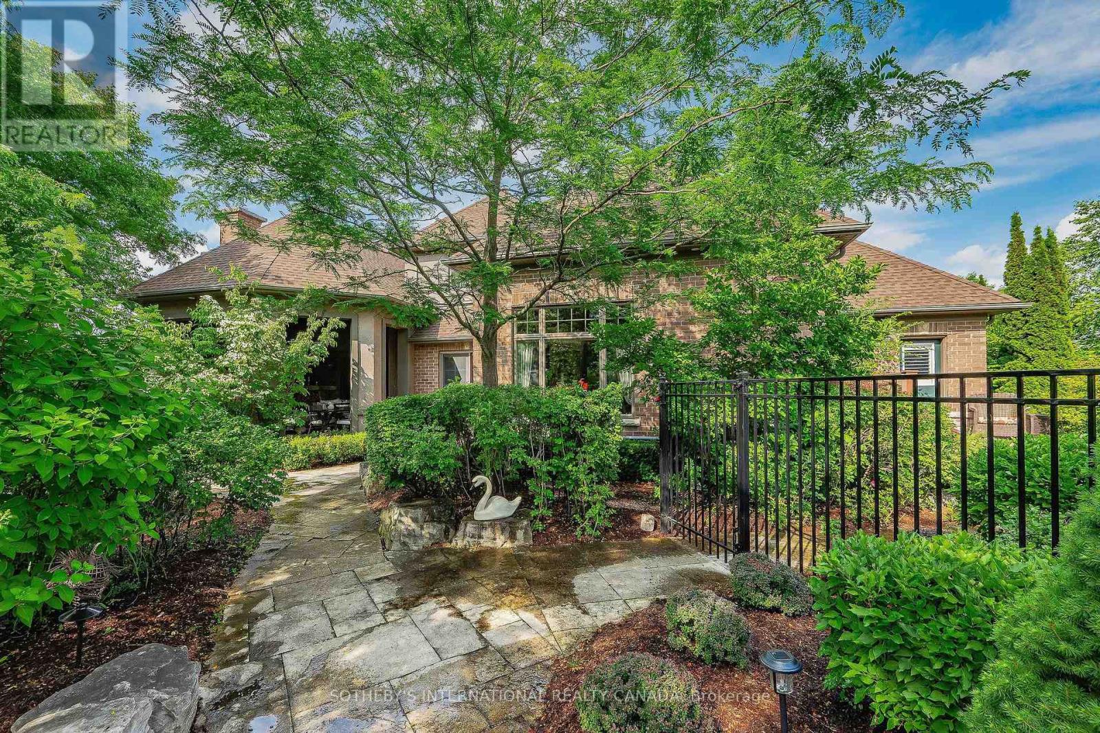 111 John Bricker Road, Cambridge, Ontario  N3H 4R8 - Photo 28 - X12375006